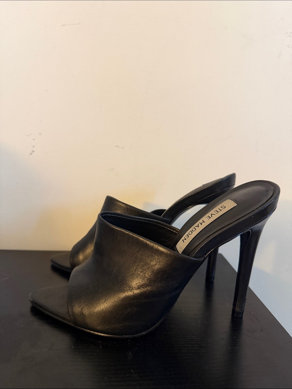 Steve Madden Black Leather Stiletto Mule